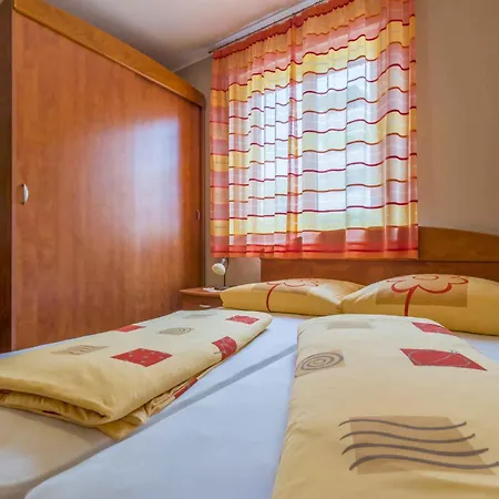 Appartement In 41656 *