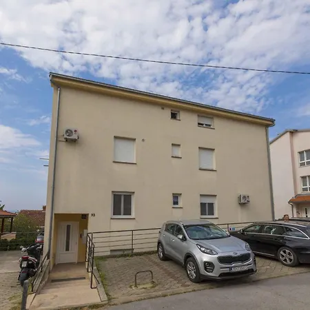 In 41656 Apartman *